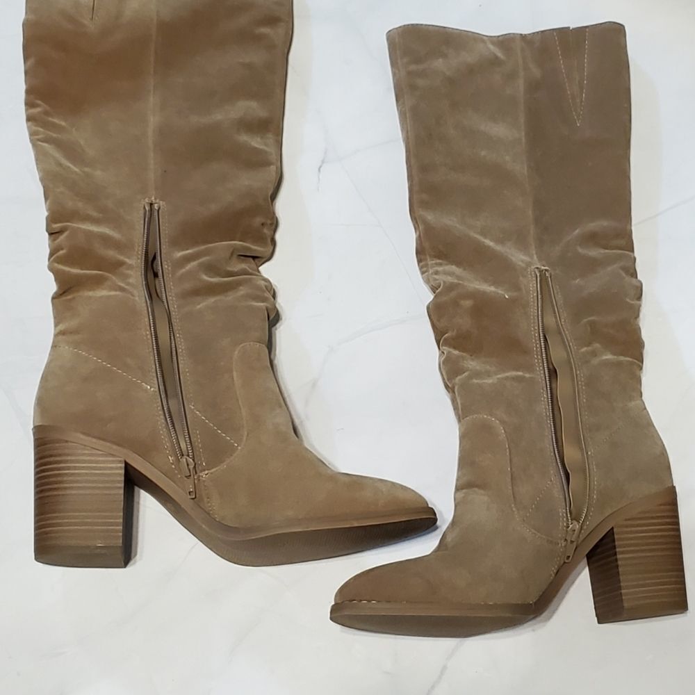 Universal Thread Long Boots Women’s Size 11 Taupe Faux Suede - Picture 3 of 8